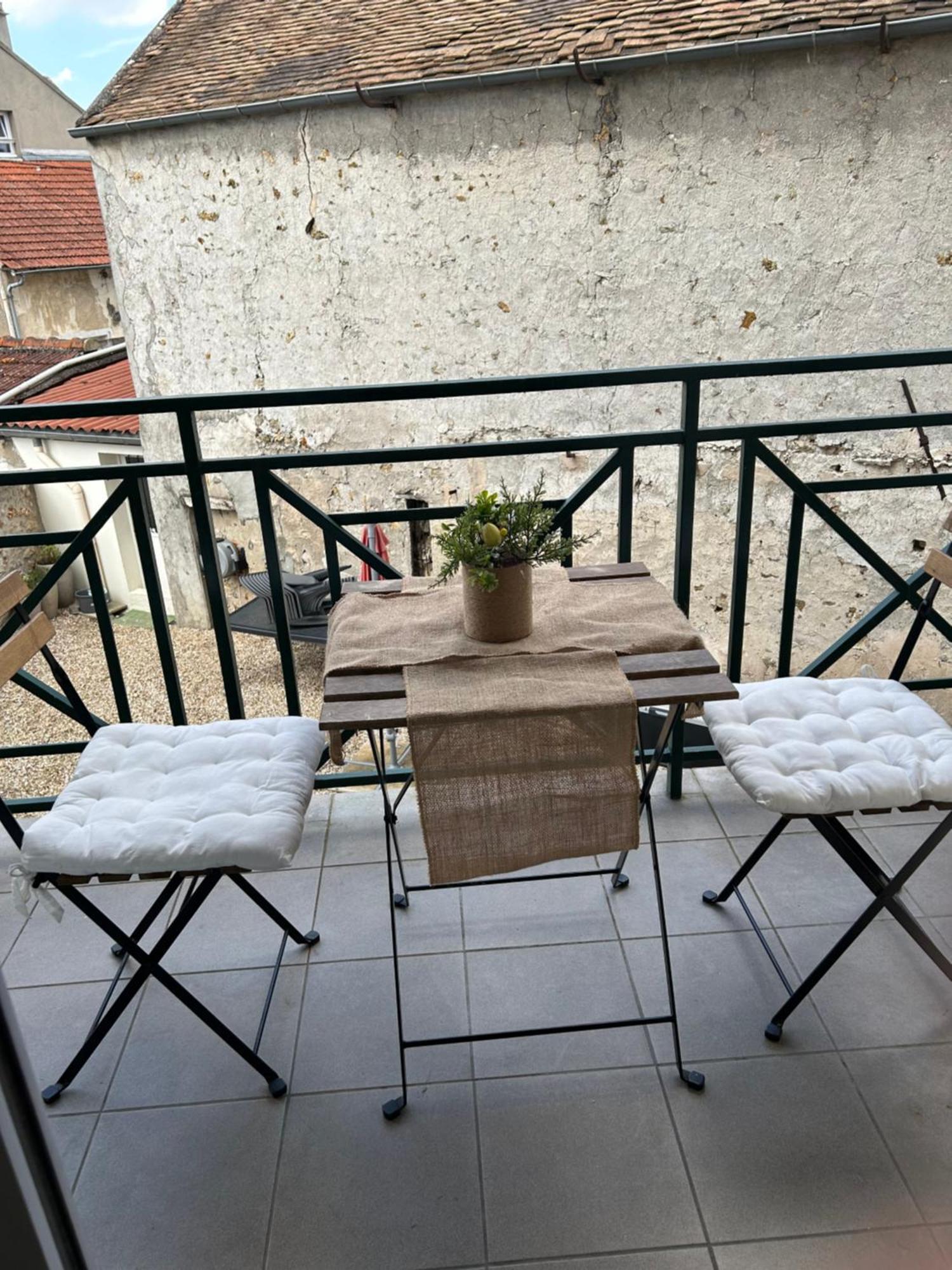 Appartement Cosy Tout Equipe epinay sur Orge Bagian luar foto